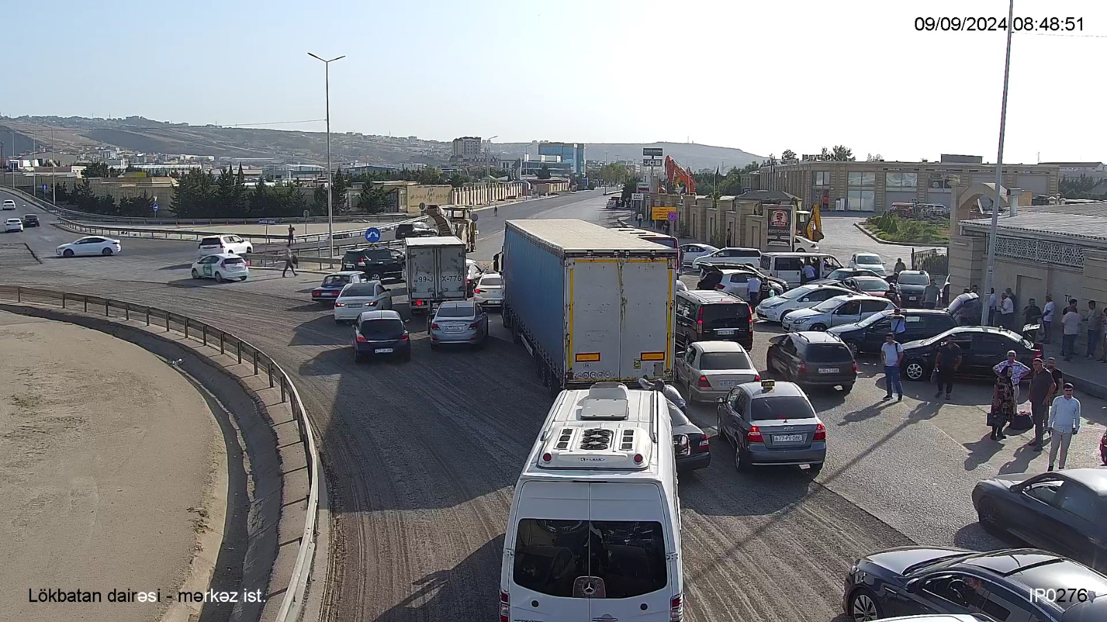 Bakının cənub girişi bağlandı - böyük tıxac yarandı