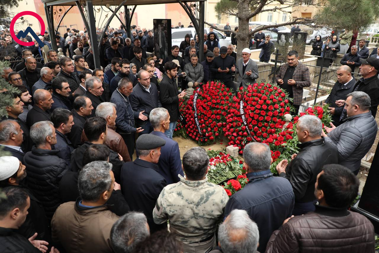 Tağı Əhmədov dəfn olundu - Fotolar - Yenilənib