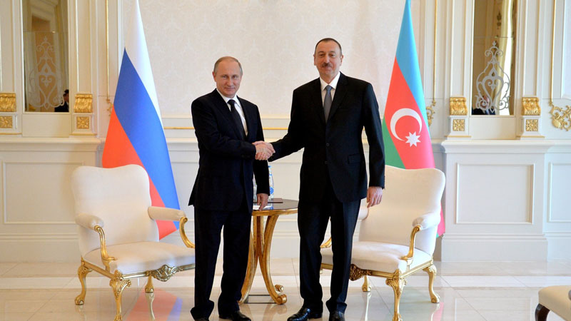 Путин отметил положительную роль российских миротворцев в Карабахе
