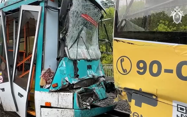 Rusiyada iki tramvay toqquşdu - 90-dan çox yaralı var - Yenilənib