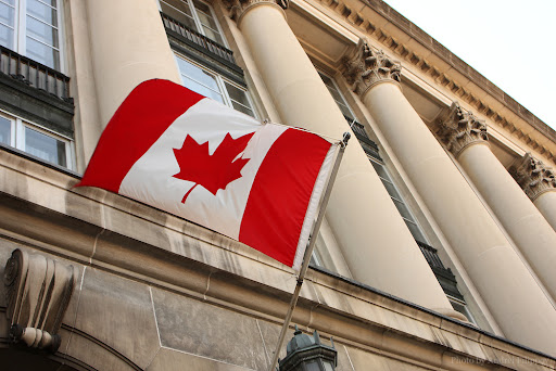 Kanada vətəndaşlarını İrandan çıxmağa çağırdı